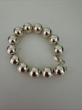Tiffany & Co. Large Ball Bracelet in Sterling Silver 14mm balls